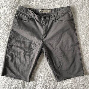 Vans Authentic Stretch Shorts Mens 34 Gray Raw Edge Long Cutoff 11.5" Inseam